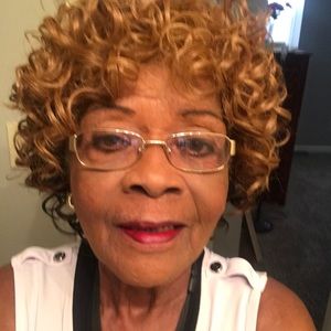 Meet your Posher, Beverly